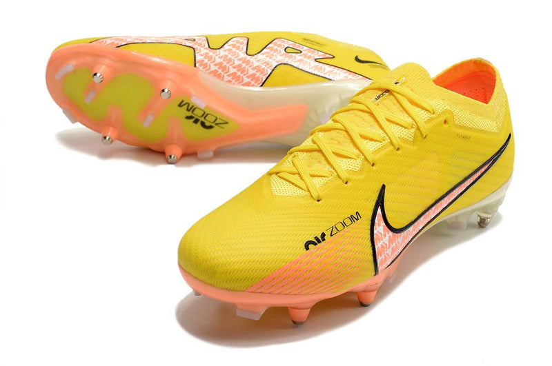 Chuteira Nike Mercurial Vapor XV Elite SG Campo - Amarela