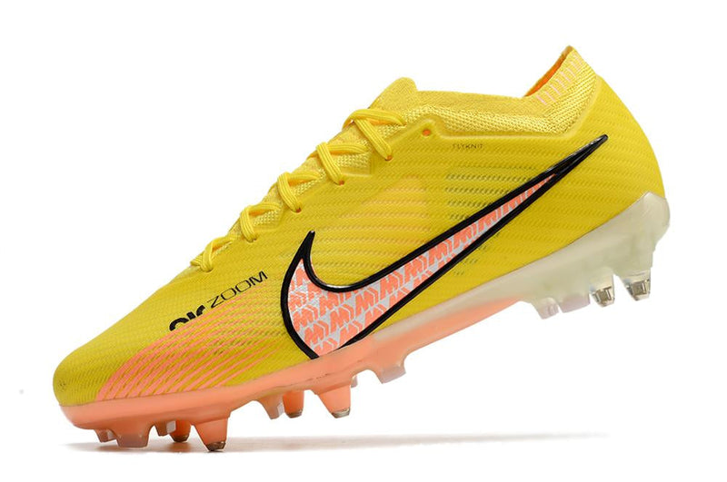 Chuteira Nike Mercurial Vapor XV Elite SG Campo - Amarela